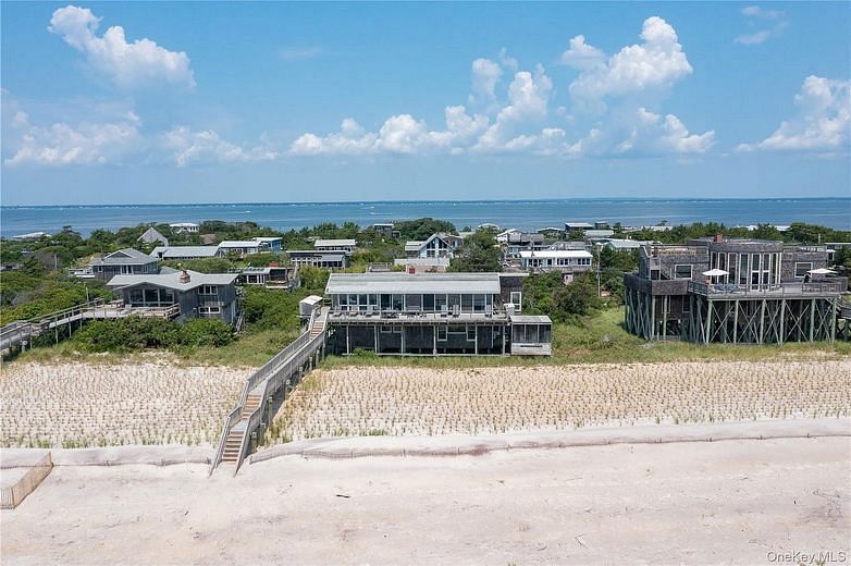 27 Dune Walk