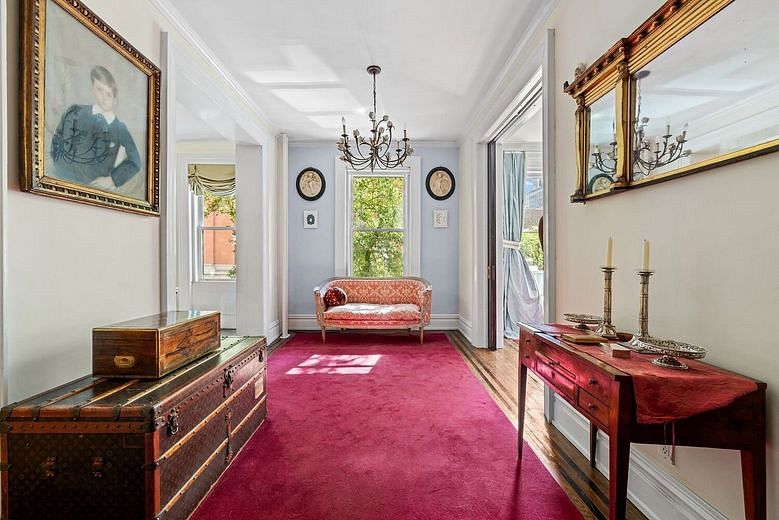 27 East 95th Street #3E