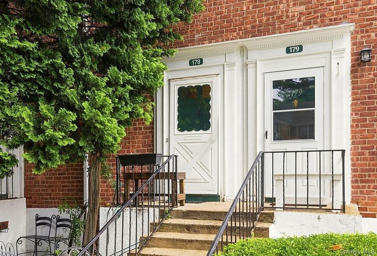 27 Fieldstone Drive #178