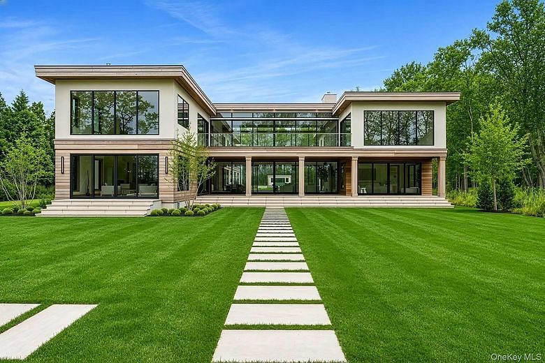 27 Fresh Pond Road