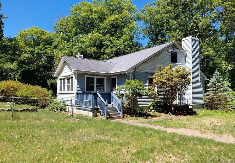 27 Hillside Drive
