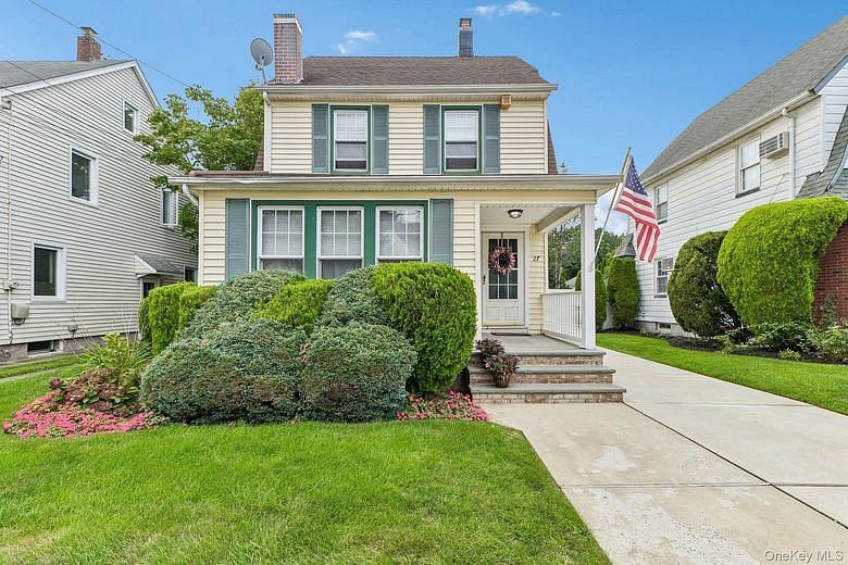 27 Juniper Avenue