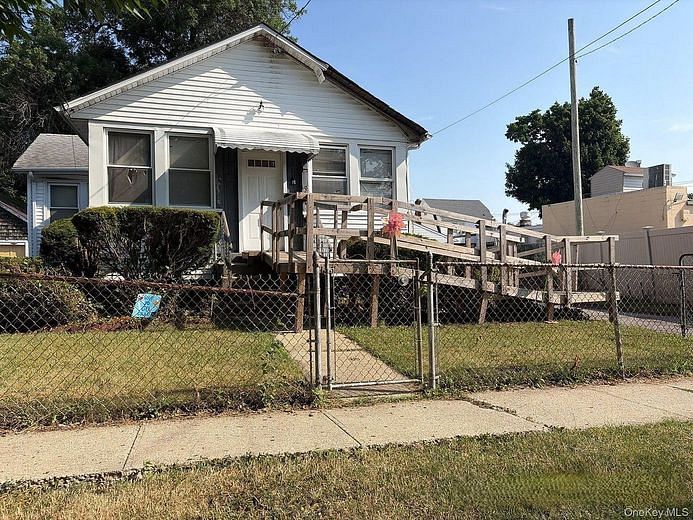 27 Midwood Street