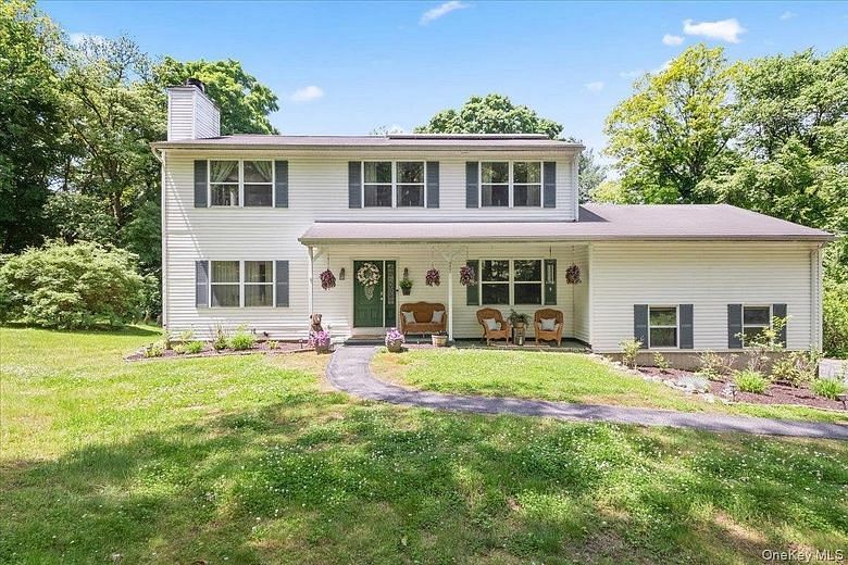 27 Pugsley Parkway