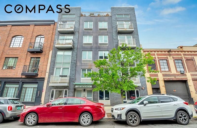 27 Quincy STREET #3B