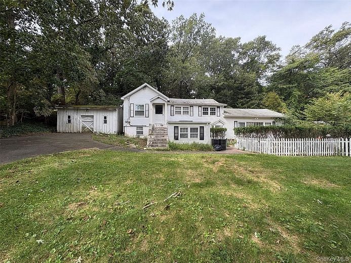 27 Shady Lane