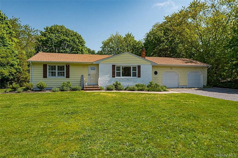 27 Sunset Avenue