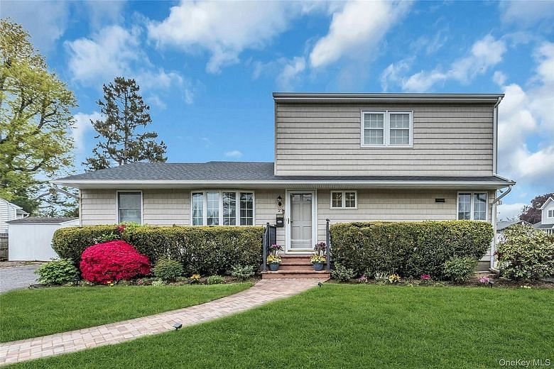 27 Surrey Lane