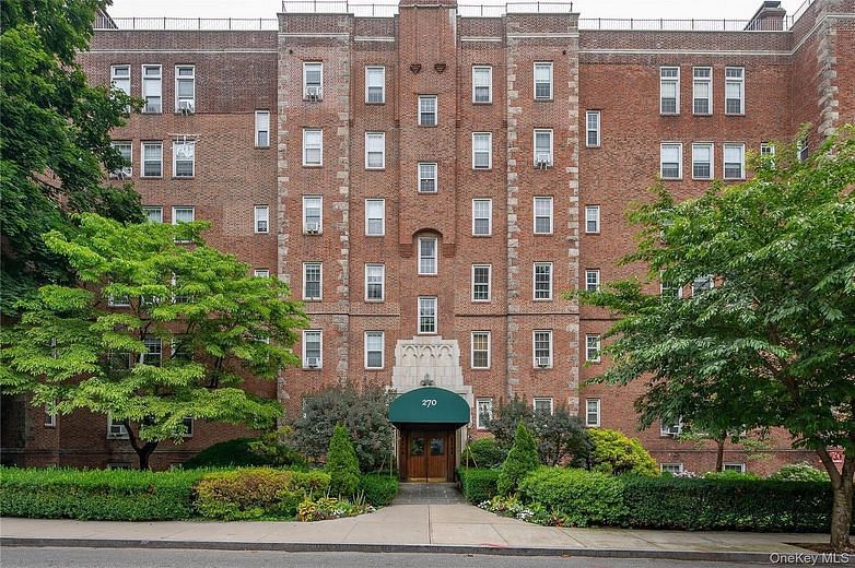 270 Bronxville Road #B52