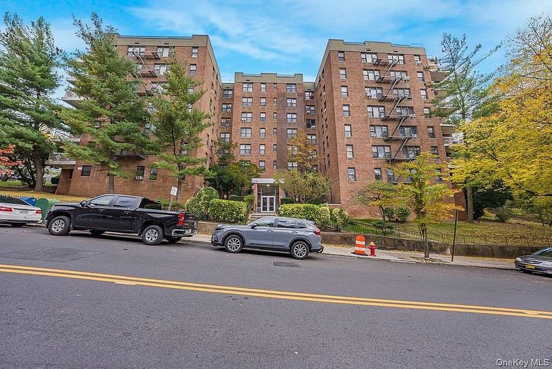 270 N Broadway #PS