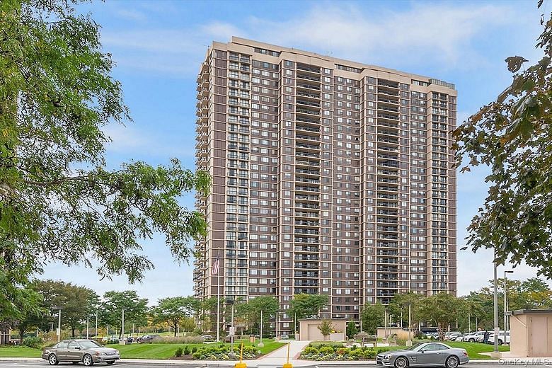 27010 Grand Central Parkway #30V