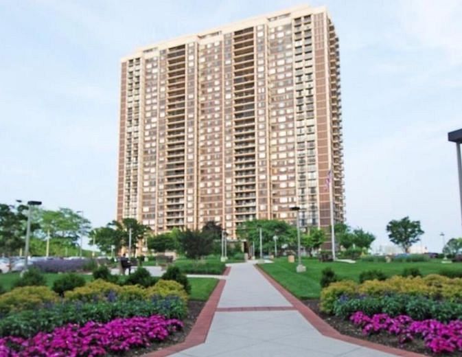 27010 Grand Central Parkway #32M