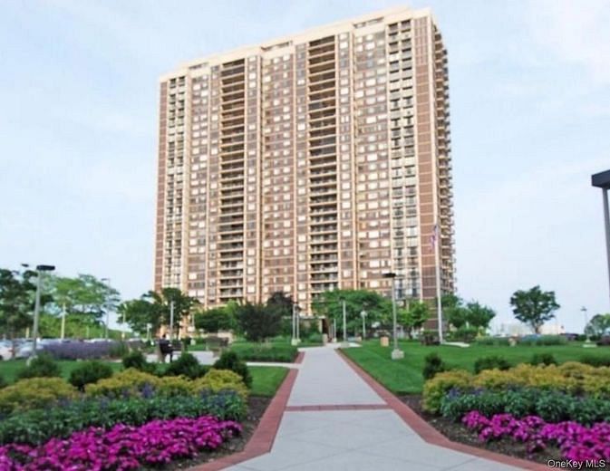 27010 Grand Central Parkway #32M