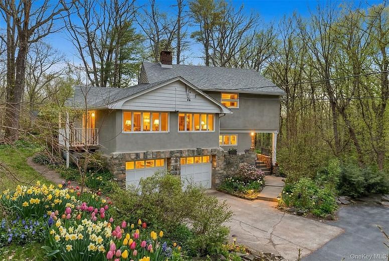 271 Colonel Greene Road