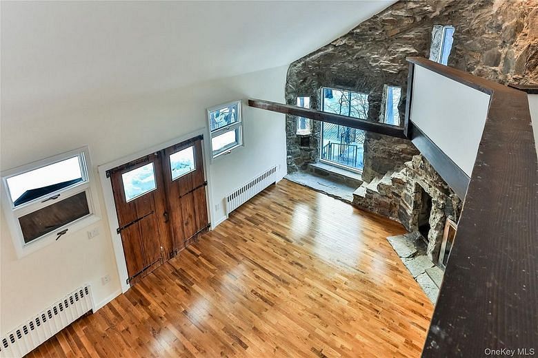 271 Colonel Greene Road