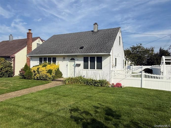 271 Forest Avenue