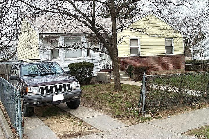 271 Sherman Street