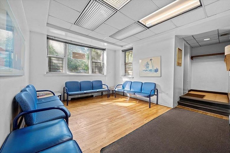 2711 Henry Hudson Parkway #1F