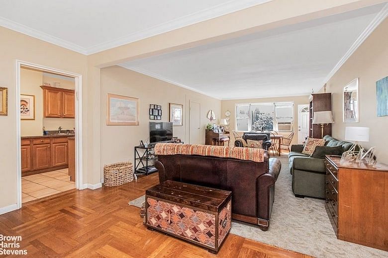2711 Henry Hudson Parkway #7H