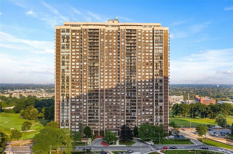 27110 Grand Central Parkway #17L