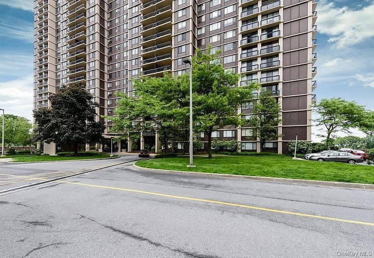 27110 Grand Central Parkway #29S