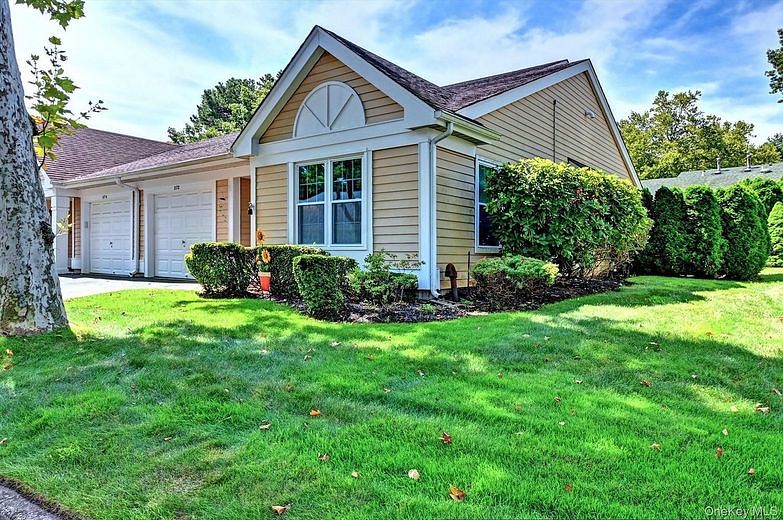 272 Glen Drive