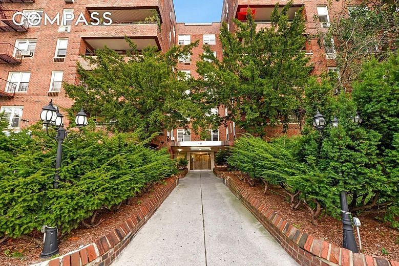 2727 Ocean Parkway #C27