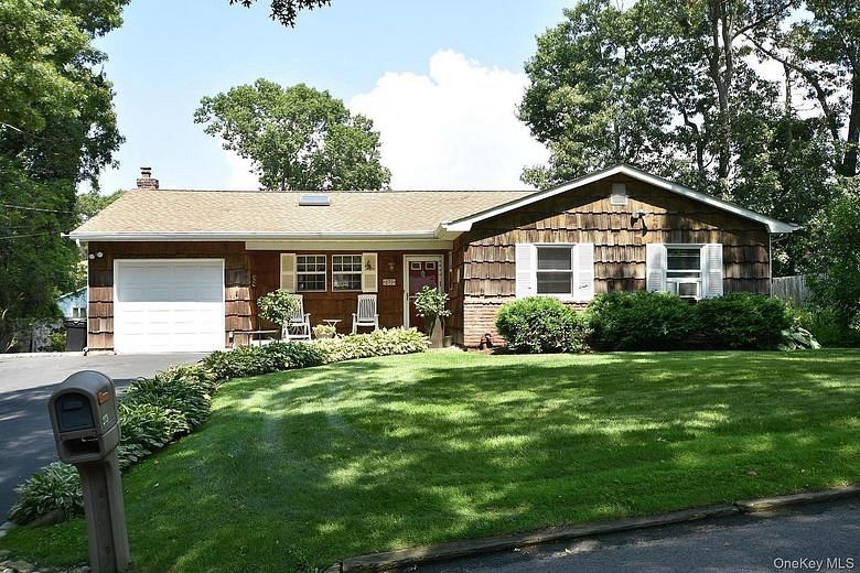 273 Deer Road