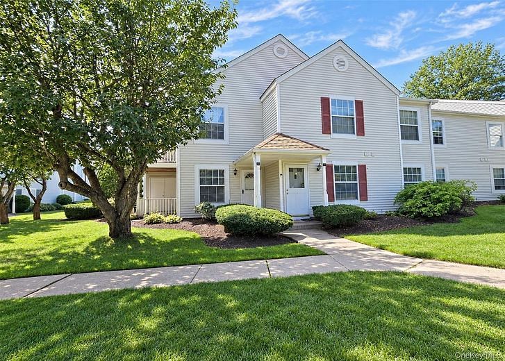 273 Fairview Circle