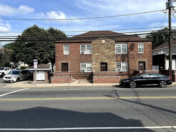 273 Meacham Ave