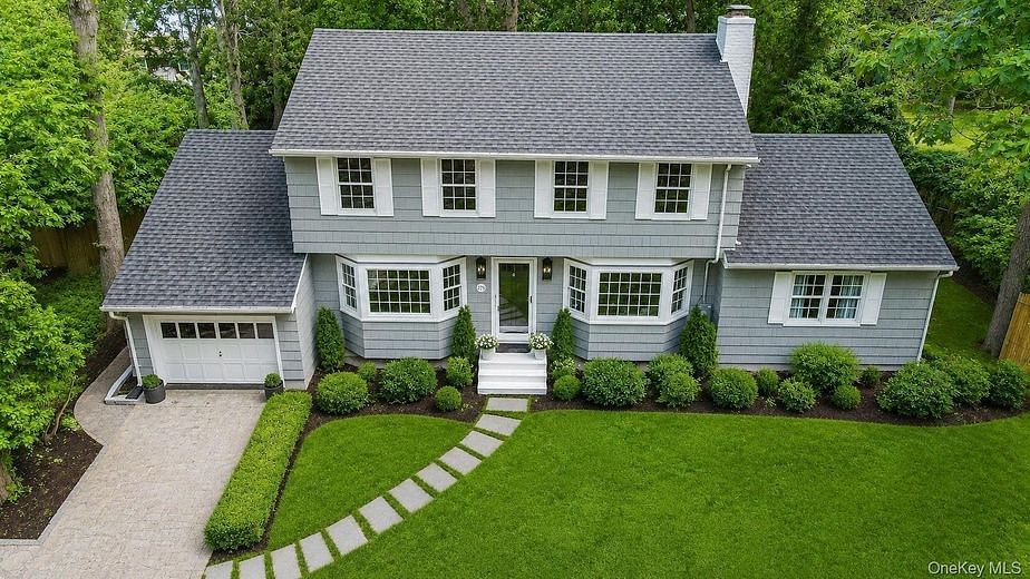 275 Pinewood Road