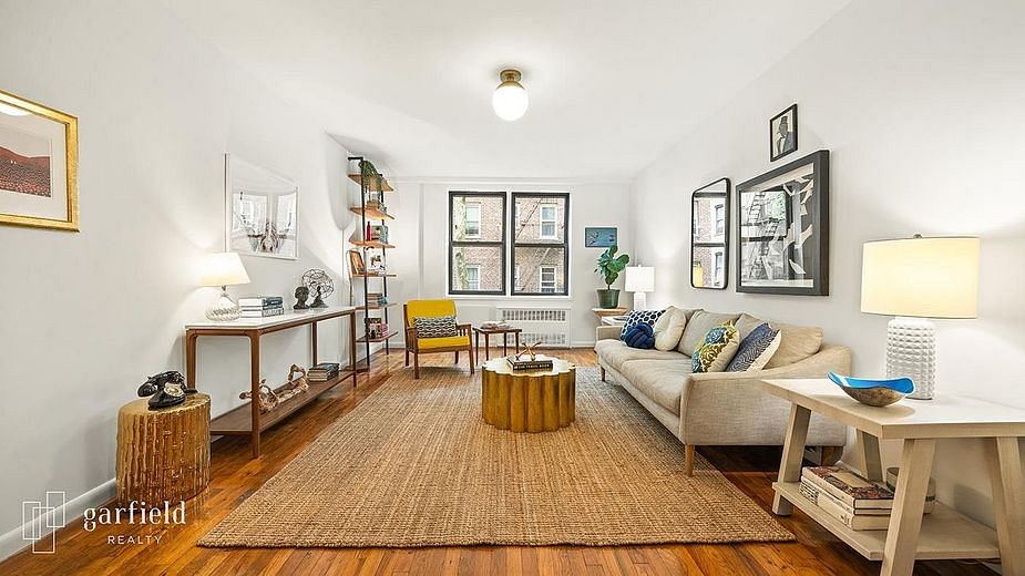 275 Webster Avenue #3F