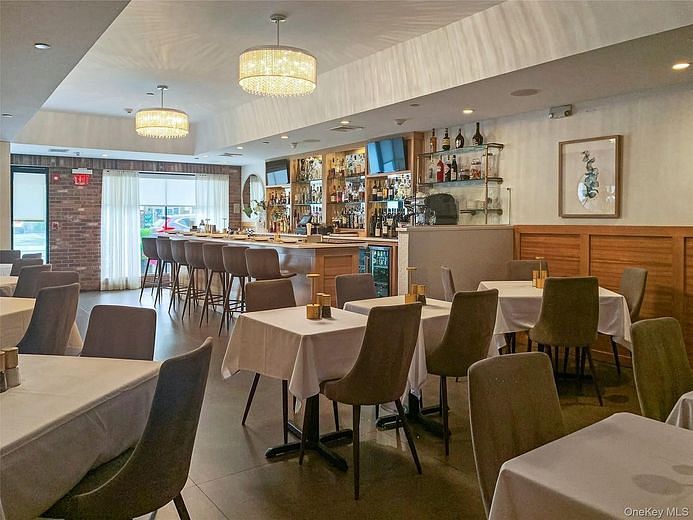 2757 Long Beach Road