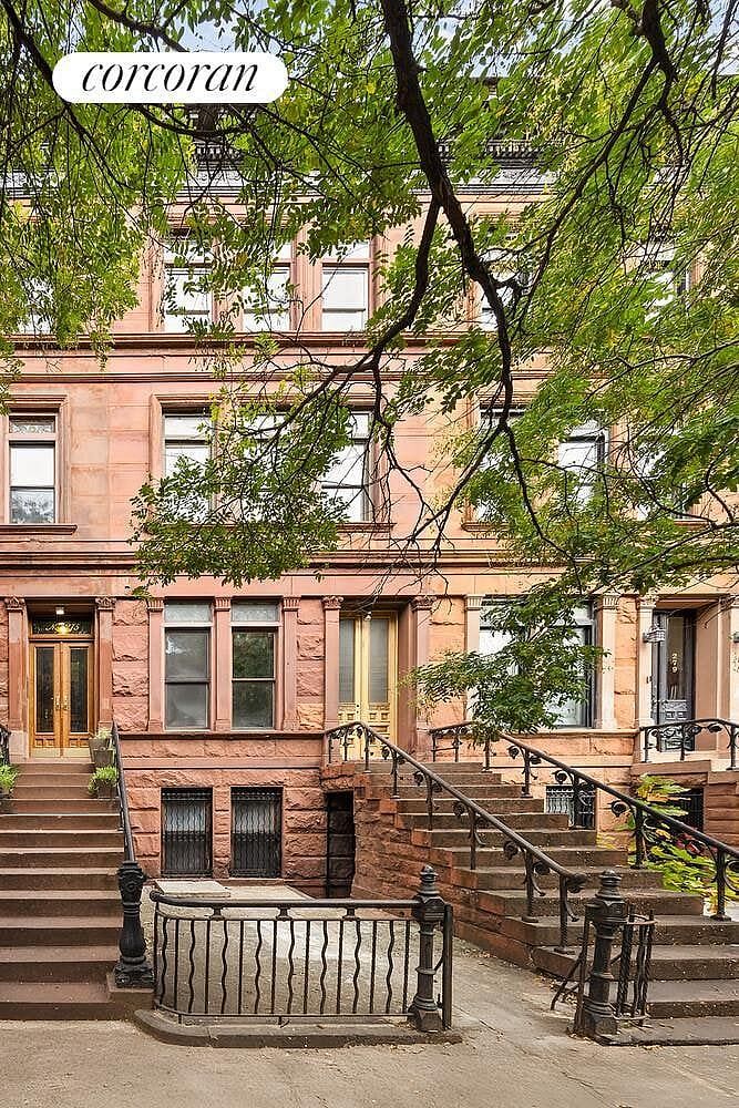 277 Jefferson Avenue