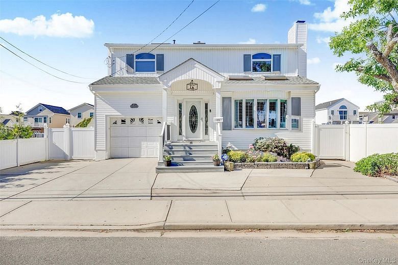 2775 Barbara Road