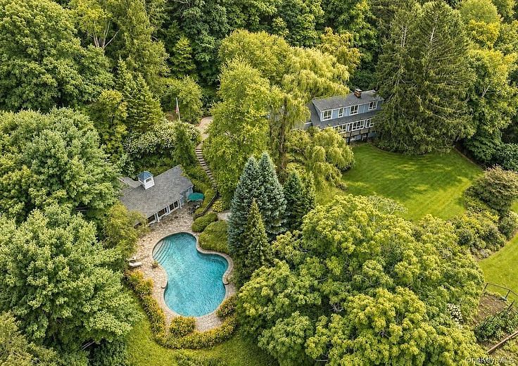 278 Hawley Road