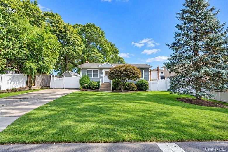 278 Lake Drive