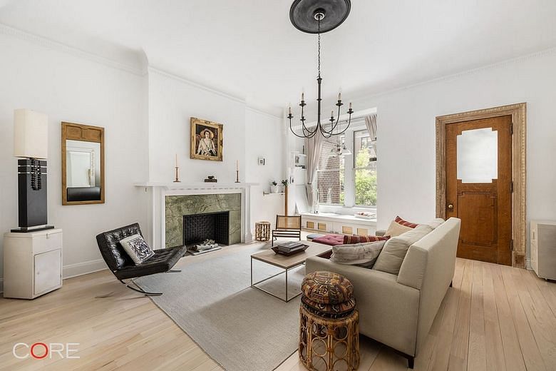 278 West 86th Street #2AB