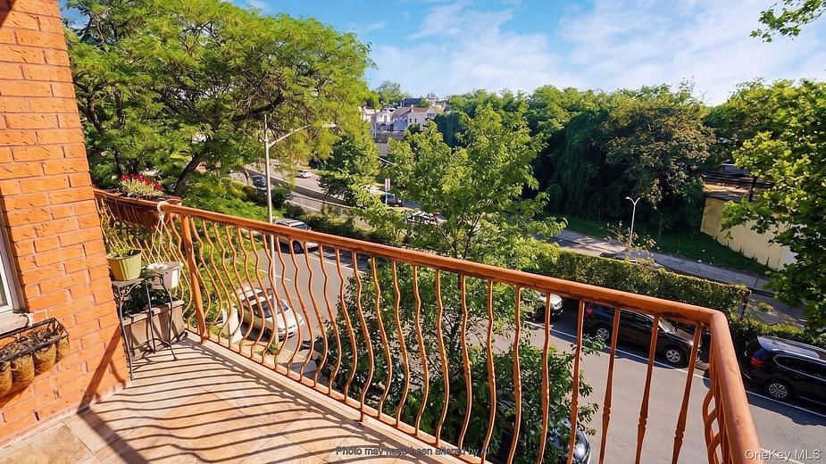 279 Prospect Avenue #3A