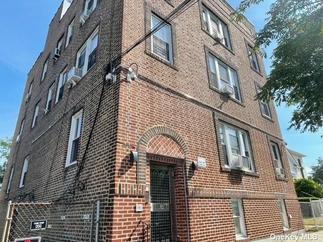 100-09 32 Avenue in Queens, East Elmhurst, NY 11369