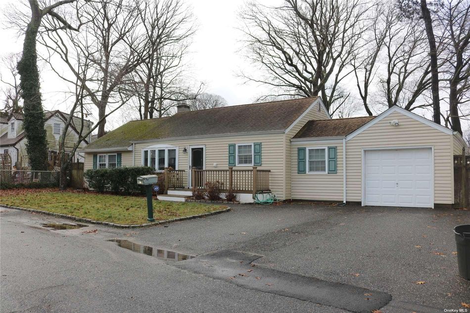 Image 1 of 13 for 28 2nd Court in Long Island, Ronkonkoma, NY, 11779