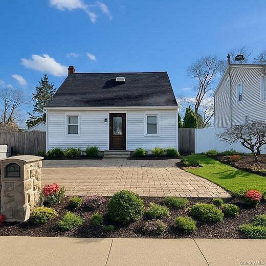 28 Bittermint Street