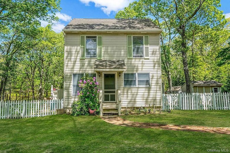 28 Huntting Road