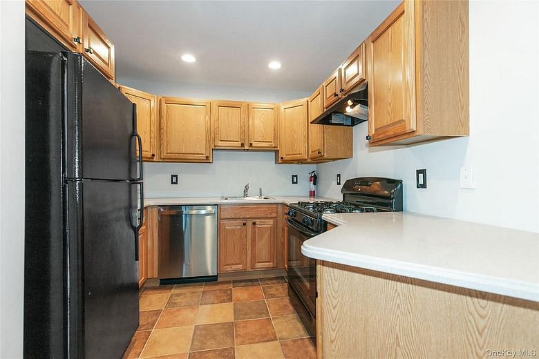 28 Lorien Place #4