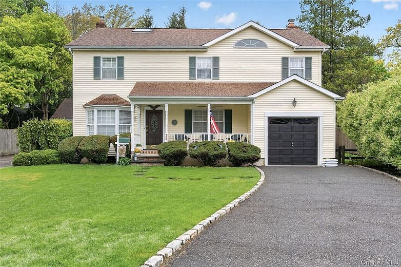 28 Midway Avenue