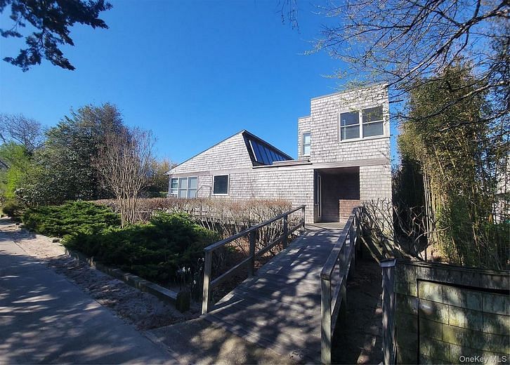 28 Oak Walk