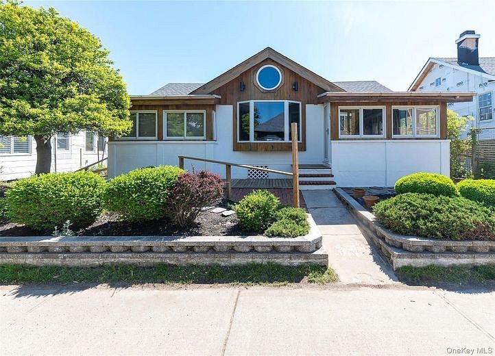 28 Ocean Road