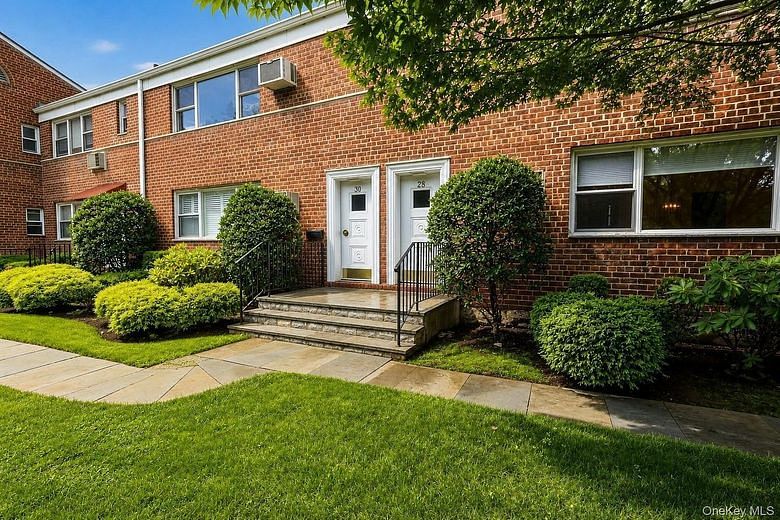 28 Oregon Avenue #A