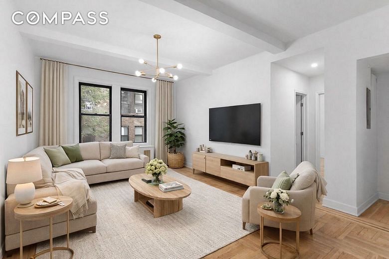 28 West 69th Street #6B