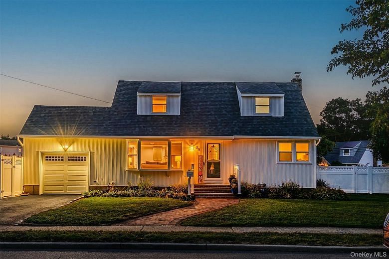 28 Willow Drive